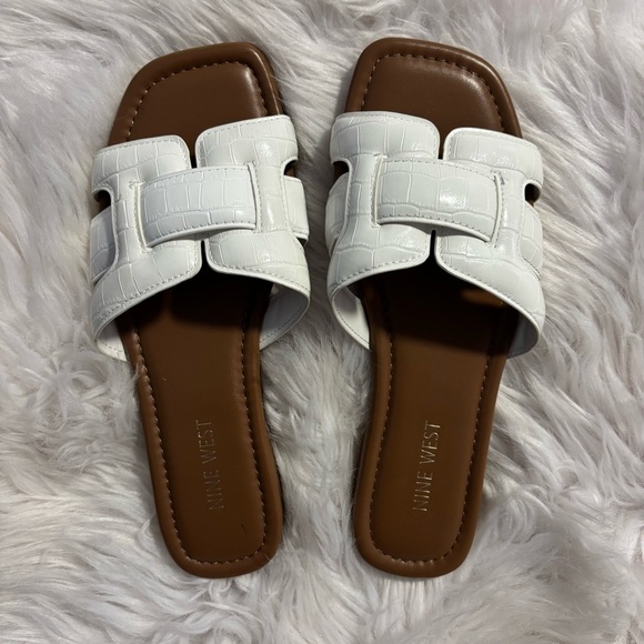 Nine West White and Brown Minimalist Slide Sandals - Picture 1 of 3